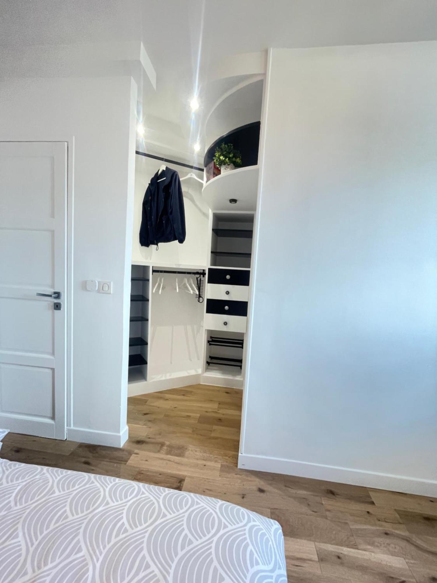 Superbe Appartement Haussmannien Suspendu Paris Exterior photo